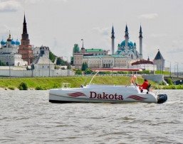 ​Речная прогулка по Казани на моторной яхте