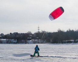 Тренировка по сноукайтингу