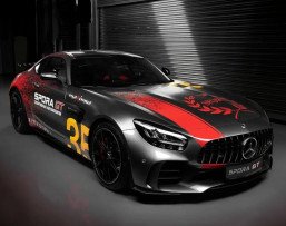 Заезд на автомобиле Mercedes-Benz AMG GT R